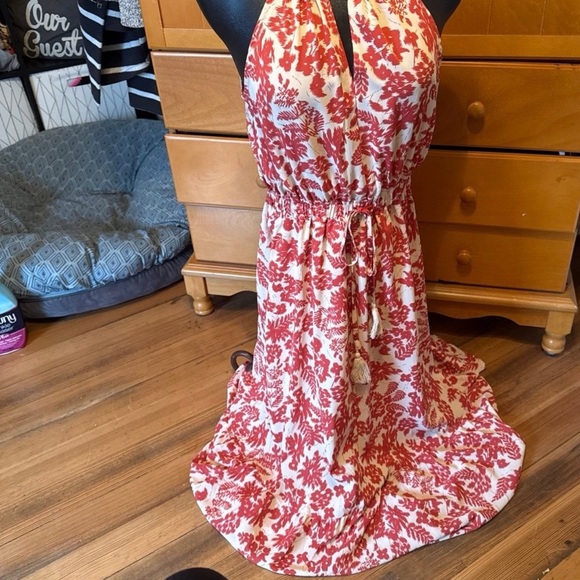 Dresses & Skirts - Red Floral Maxi Dress S 4–6 Deep V Sleeveless dress
